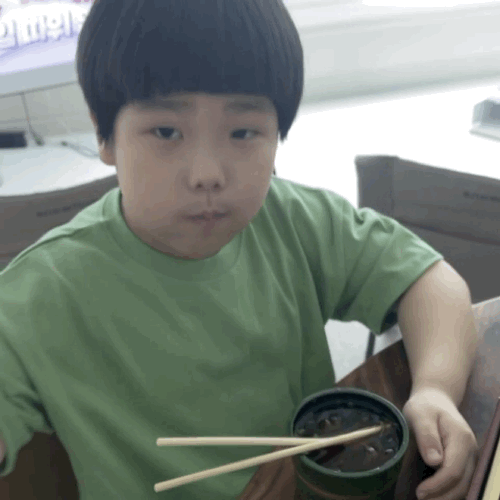 16187985220467.gif